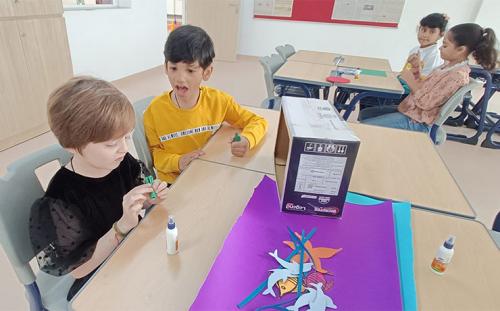 Children with friends’ activity gallery