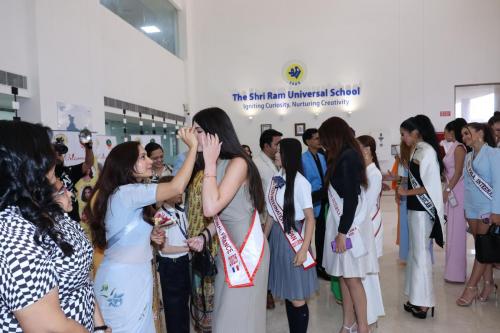Miss Teen International Green Day gallery