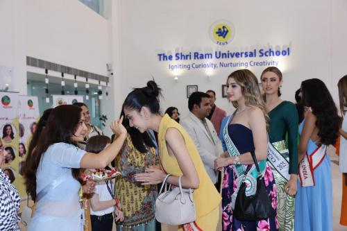 Miss Teen International Green Day gallery