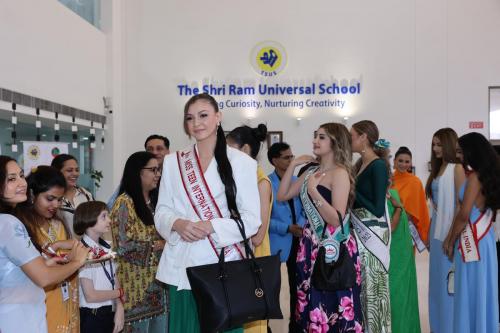 Miss Teen International Green Day gallery