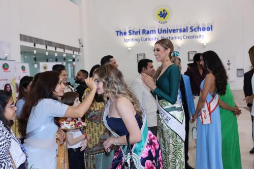 Miss Teen International Green Day gallery